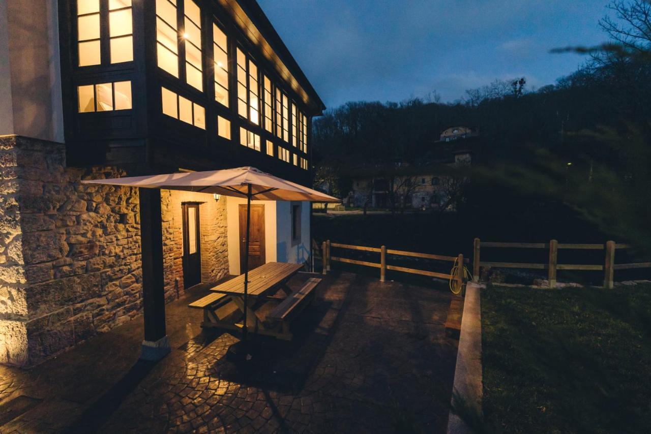 El Reinazu Cangas de Onís Exterior foto